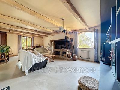 Maison - 141 m² - 6 pièces