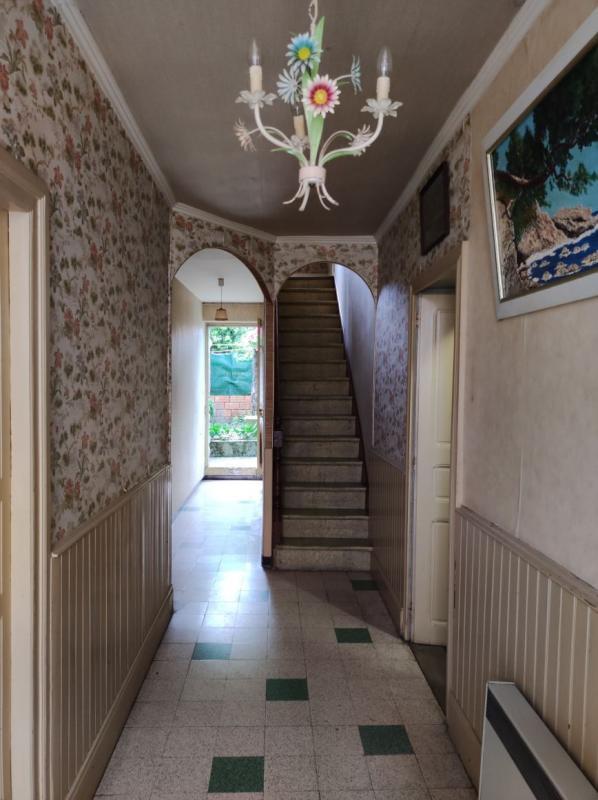 Propriété - 143 m² - 6 pièces