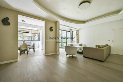 Appartement - 150 m² - 3 pièces