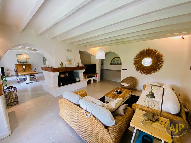 Maison - 178 m² - 5 pièces