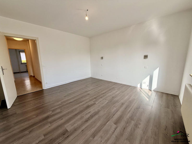 Maison - 255 m² - 10 pièces