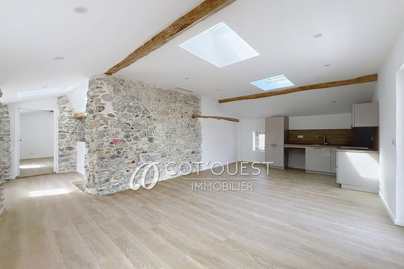 Appartement - 65 m² - 3 pièces