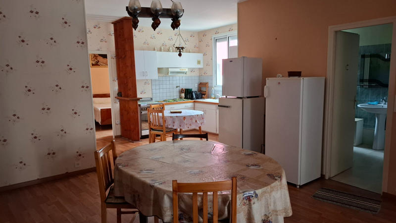 Appartement - 85 m² - 3 pièces