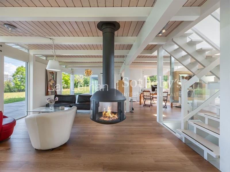 Maison - 257 m² - 6 pièces