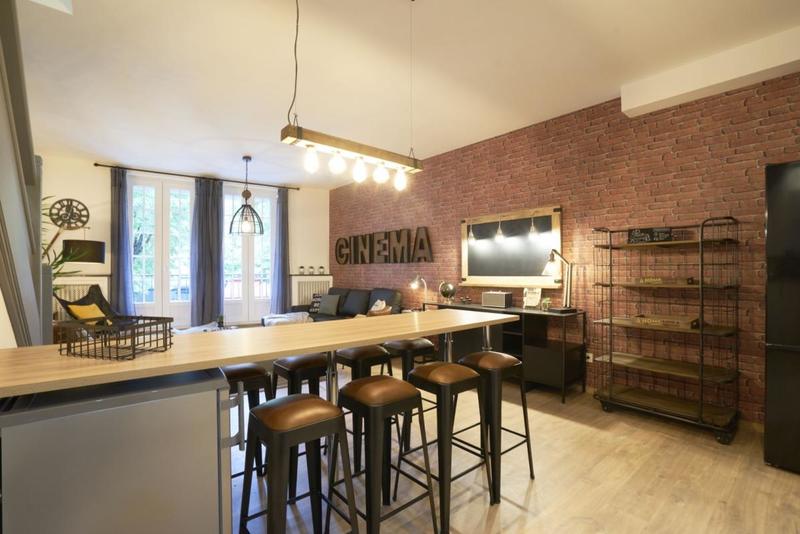 Appartement - 173 m² - 9 pièces