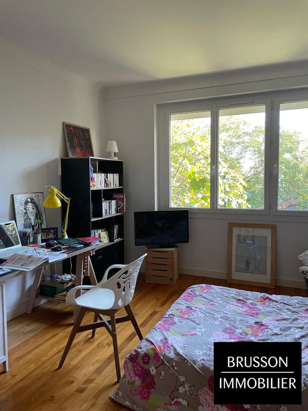 Maison - 111 m² - 4 pièces