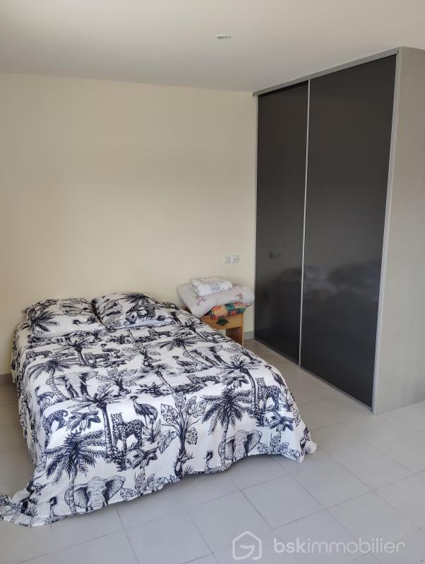 Propriété - 368 m² - 14 pièces