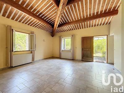 Maison - 350 m² - 11 pièces