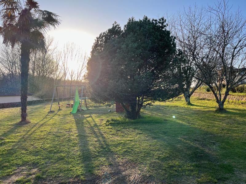 Maison en pierre - 173 m² - 6 pièces