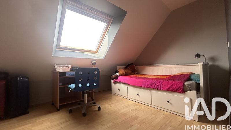 Maison - 142 m² - 8 pièces