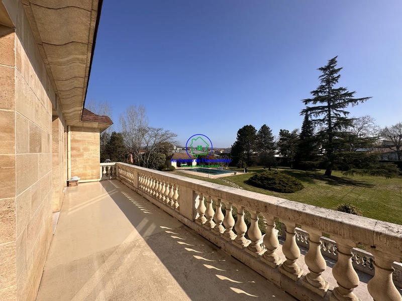 Appartement - 126 m² - 5 pièces