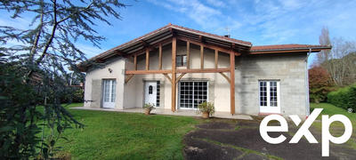 Maison - 200 m² - 6 pièces