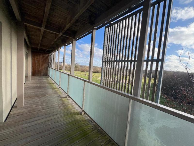 Appartement - 81 m² - 4 pièces