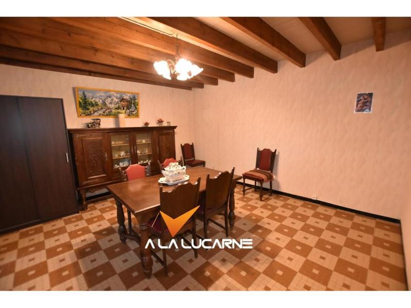 Maison - 121 m² - 6 pièces