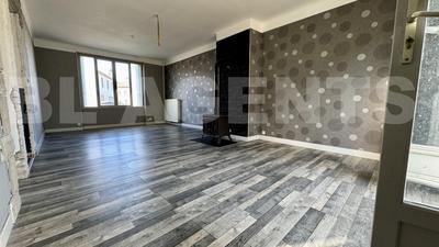 Maison de village - 120 m² - 7 pièces