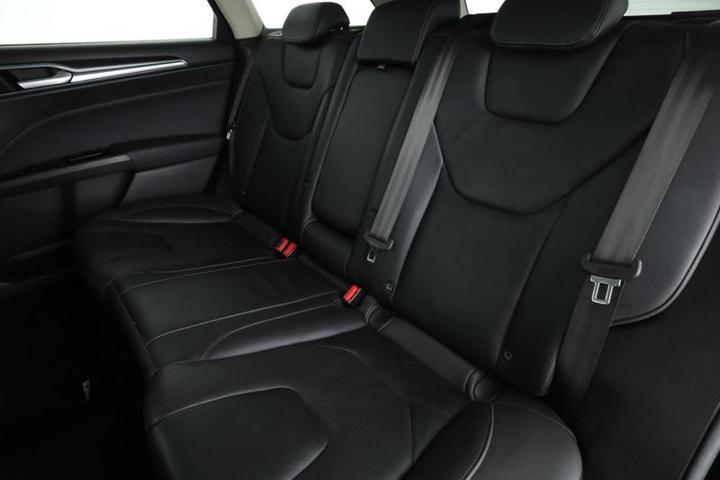 Ford Mondeo Sw 2.0 TDCi Titanium PowerShift 180 ch