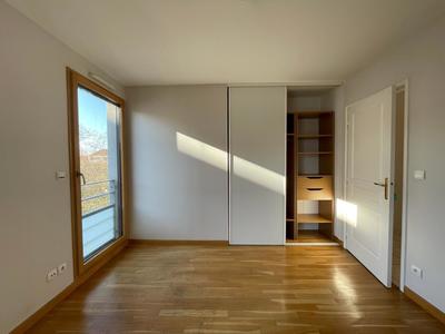 Appartement - 106 m² - 5 pièces