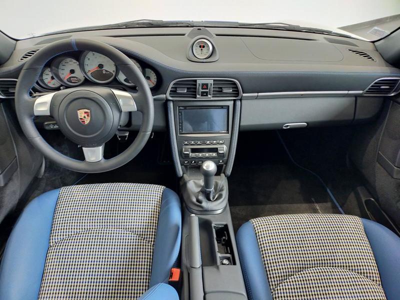 Porsche 911 Carrera Coupe 997 s Coupé 3.8i