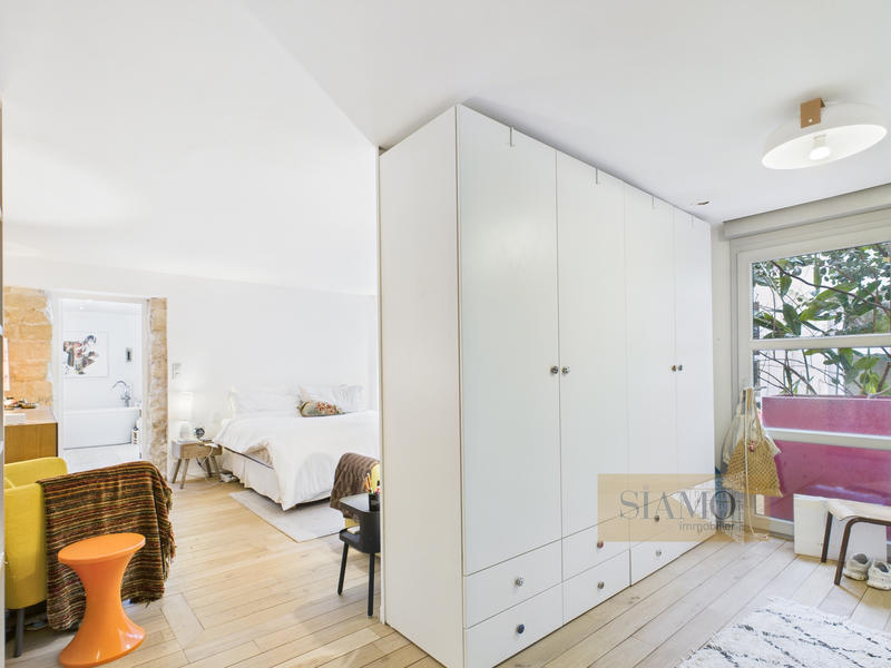 Appartement - 232 m² - 7 pièces