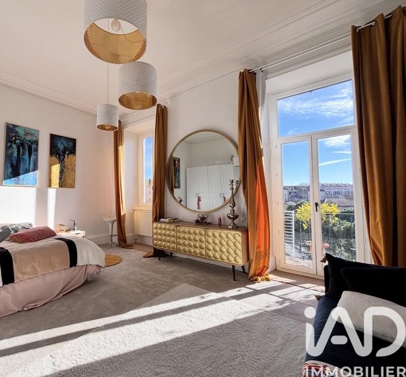 Appartement - 178 m² - 6 pièces