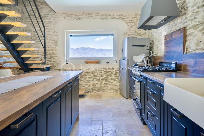 Maison - 190 m² - 7 pièces