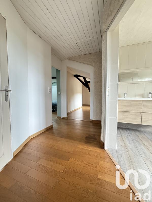 Maison - 298 m² - 10 pièces