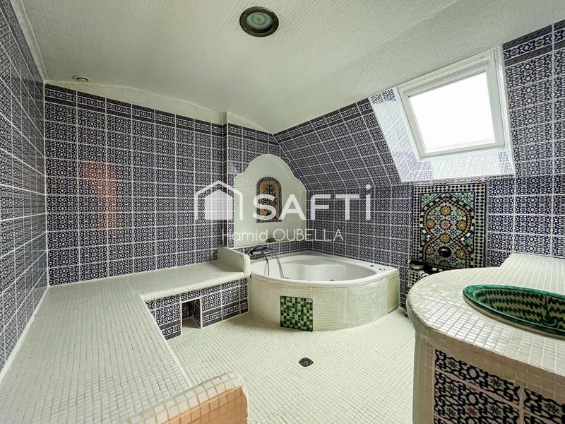 Maison - 145 m² - 7 pièces