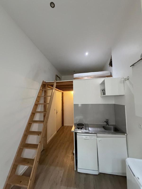 Studio - 18 m² - 1 pièce