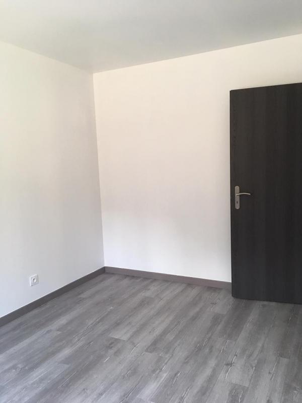 Maison - 1 173 m² - 4 pièces