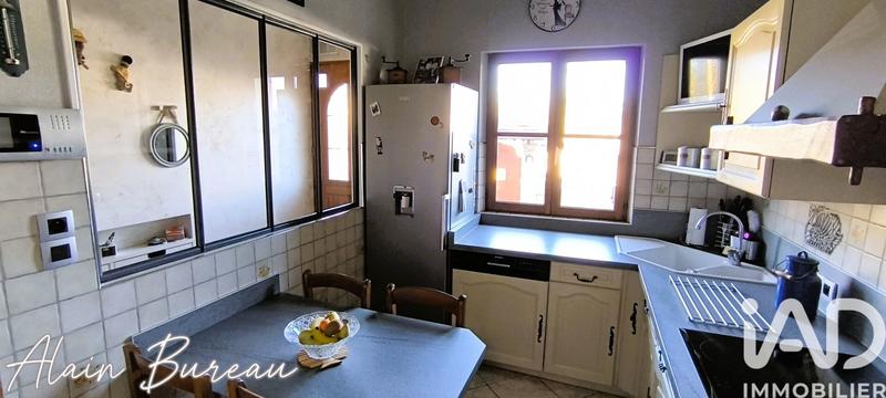 Maison - 97 m² - 5 pièces