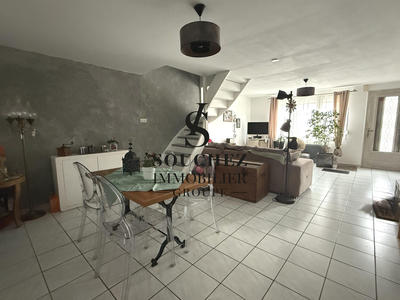 Maison - 106 m² - 4 pièces