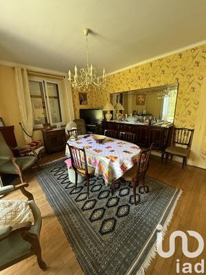 Maison de village - 221 m² - 7 pièces