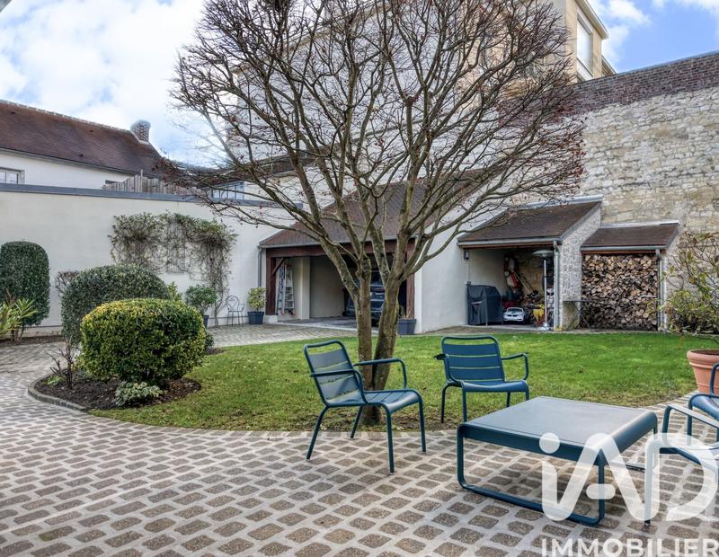 Maison - 176 m² - 6 pièces