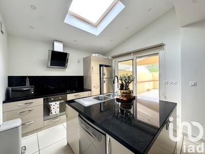 Maison - 102 m² - 4 pièces