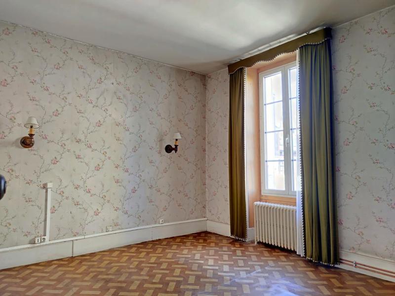 Maison - 173 m² - 9 pièces