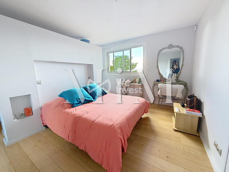 Maison - 191 m² - 5 pièces