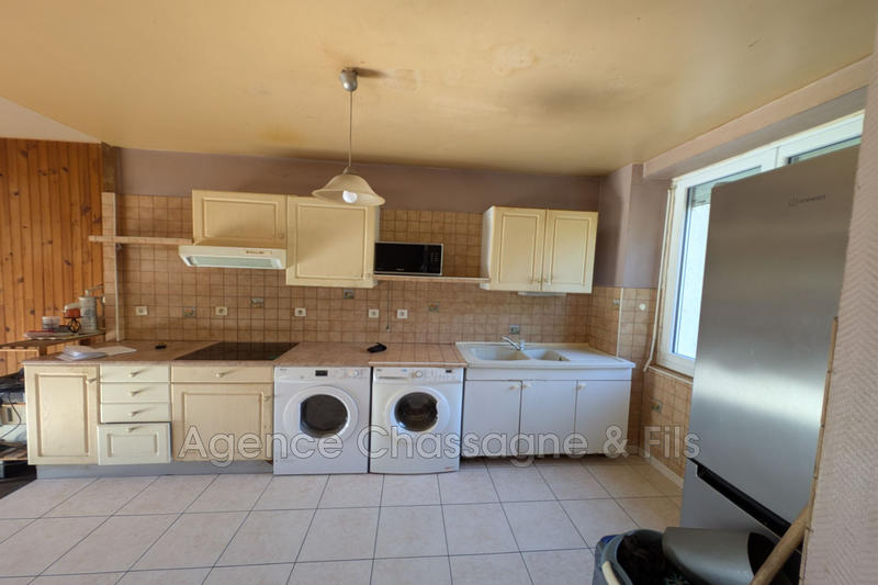 Maison - 75 m² - 5 pièces