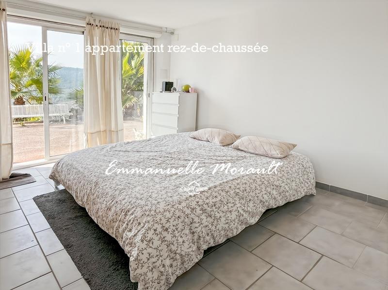 Propriété - 152 m² - 6 pièces