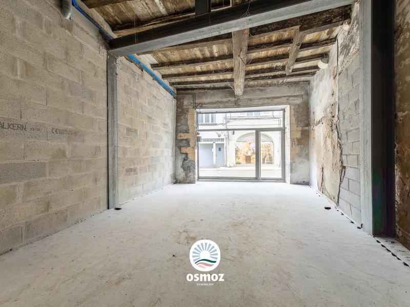 Local commercial - 34 m² - 1 pièce