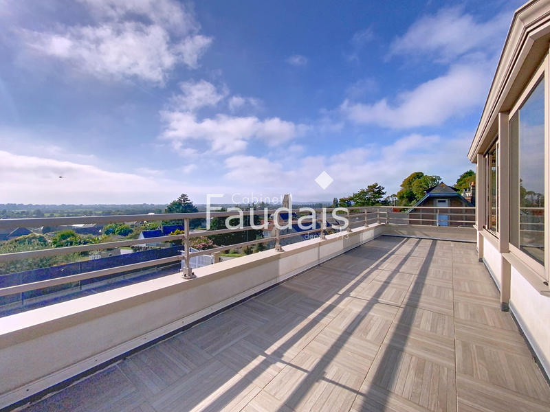 Maison - 105 m² - 6 pièces