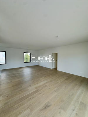 Appartement - 127 m² - 4 pièces