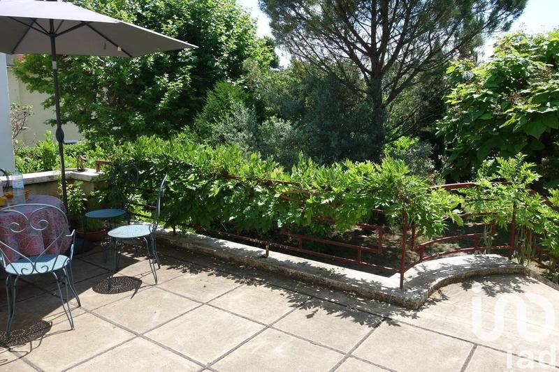 Maison - 220 m² - 9 pièces