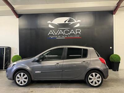 Renault Clio III 1.6 i 110 cv Boîte auto / Exception