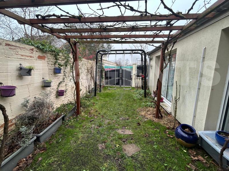 Maison - 84 m² - 6 pièces