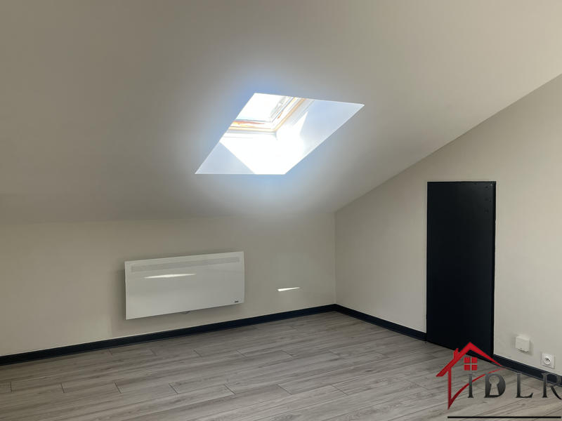 Maison - 185 m² - 10 pièces