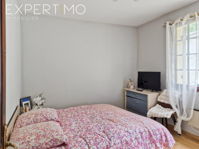 Maison - 150 m² - 7 pièces