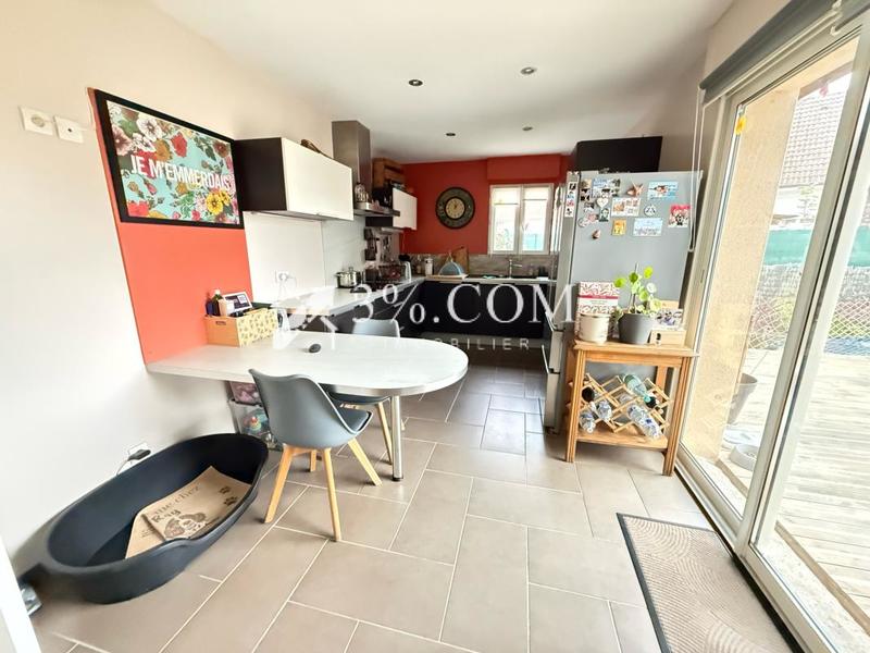 Maison - 90 m² - 4 pièces