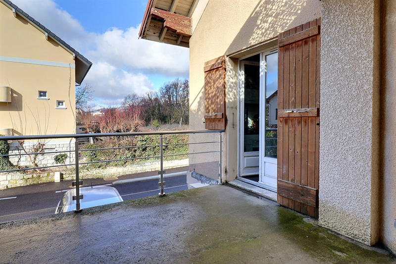 Immeuble - 202 m² - 6 pièces