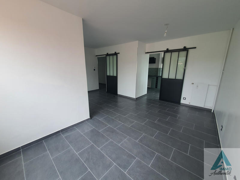 Appartement - 85 m² - 4 pièces