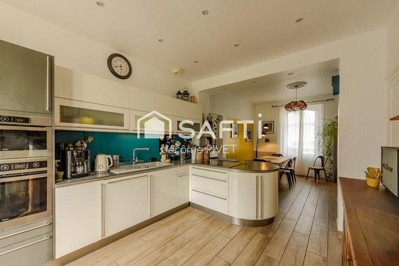 Maison de maîtres - 190 m² - 7 pièces